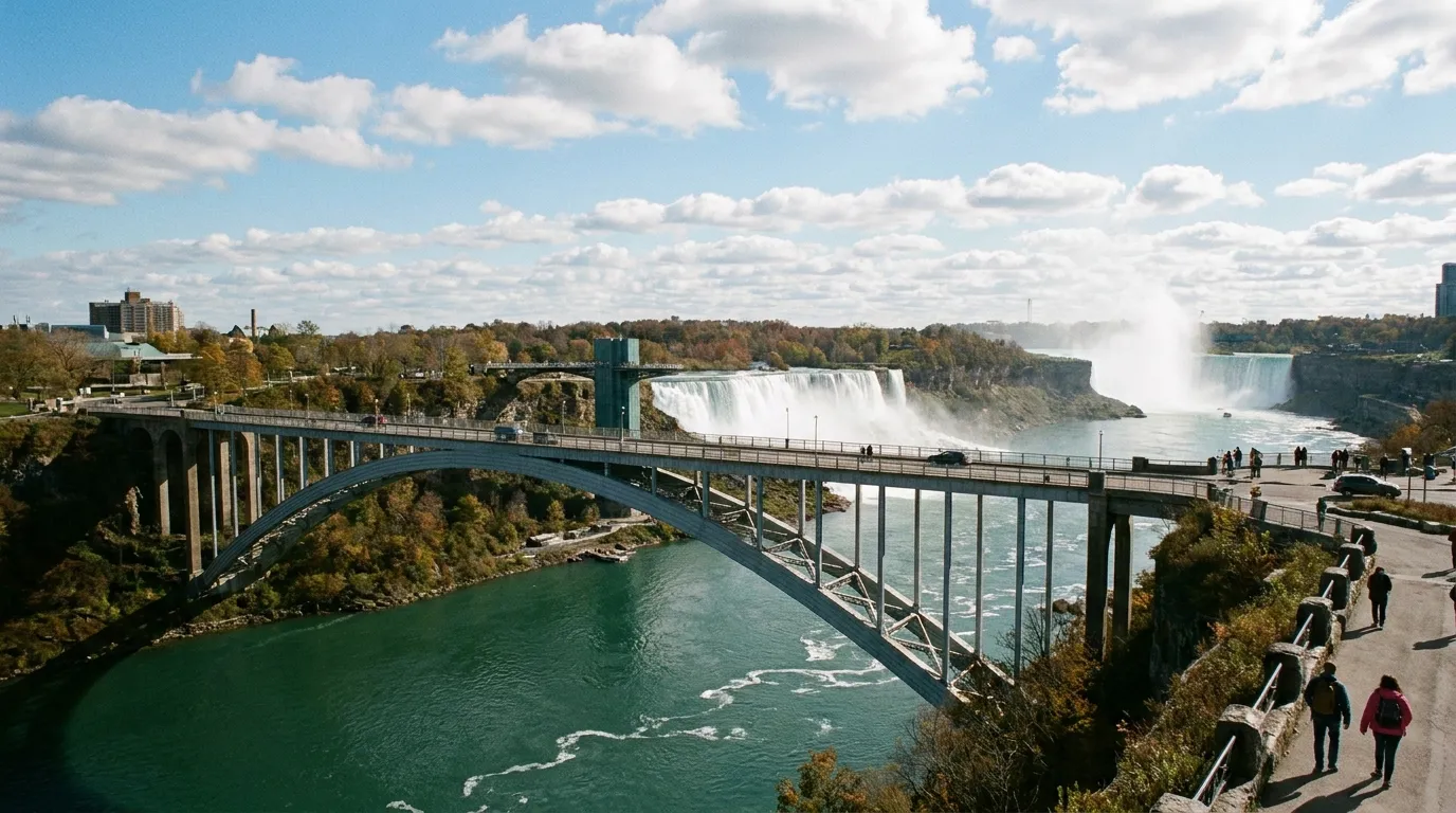 Visiting Niagara Falls from the US: Border, Customs, What to Bring (2026)